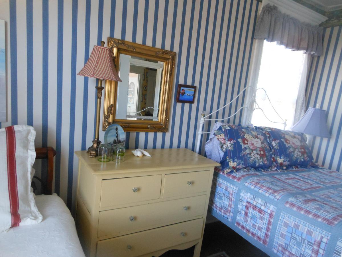 Rothesay House Heritage Inn B&B Harbour Grace Room photo